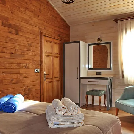 Sedir Park - Bed & Breakfast Kargıcak